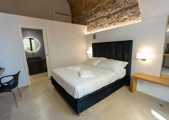 Private Bathroom Queen Room